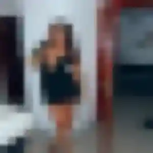 Rejoins Nelly, 19 ans à Neuves-Maisons en t'inscrivant