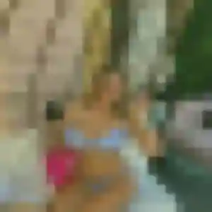 Dina, 33 ans, cherche un rencontre sexe à Noyal-Châtillon-sur-Seiche