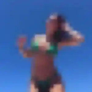 Jolie Karine, 23 ans à Noyal-Châtillon-sur-Seiche - la contacter