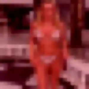 Découvre Marie-Therese, 22 ans à Orange gratuitement