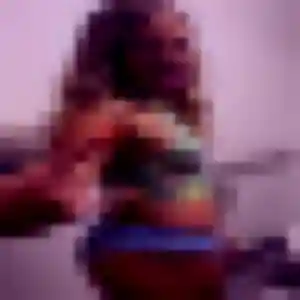 Photo de Iseult à Paray-Vieille-Poste (31 ans) - rencontre sexe discret