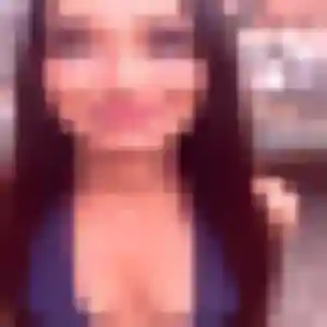 Rencontre Karen, 38 ans à Pau en privé