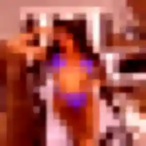 Rencontre Samira, 27 ans à Petite-Rosselle en privé