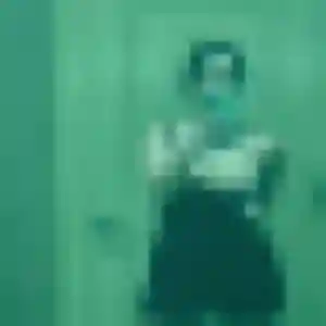 Charmante Nadine, 19 ans à Pignan - la contacter