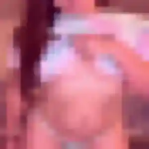 Sylviane, 27 ans, veut un rencontre sexe à Plouhinec