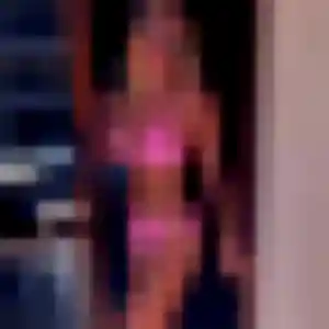 Perrine, 22 ans, dispo pour rencontre sexe à Poitiers