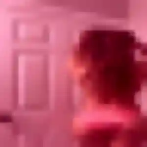 Rosalie, 23 ans, connectée à Reims pour un rencontre sexe