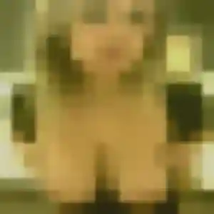 Nolwenn, 28 ans, disponible à Saint-Martin-de-Seignanx pour une rencontre coquine