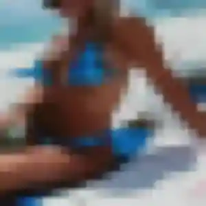 Contacte Yvonne, 29 ans à Saint-Max en privé