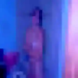 Lou-Anne, 23 ans, cherche un rencontre sexe à Saint-Pryvé-Saint-Mesmin