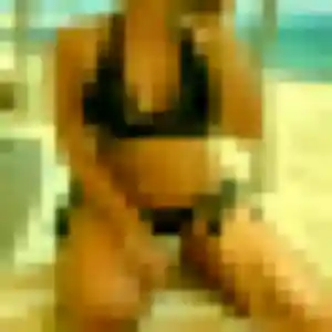Yasmine, femme de 31 ans propose rencontre sexe à Sainte-Adresse