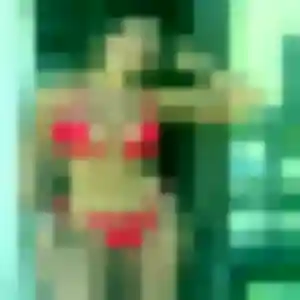 Sexy Jihane, 19 ans à Sainte-Geneviève-des-Bois - la contacter