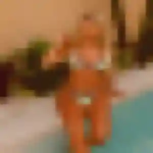 Laetitia, 44 ans, dispo pour rencontre sexe à Sainte-Marie