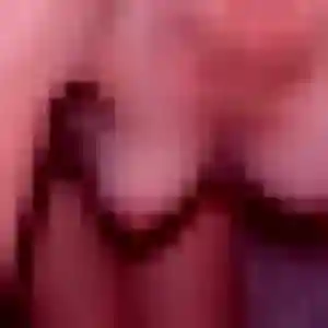 Lisa, 20 ans, en ligne à Sathonay-Camp pour une rencontre coquine