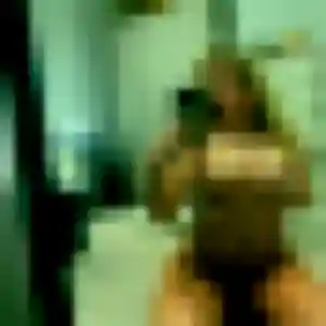 Odile, 27 ans, connectée à Seyssinet-Pariset pour une rencontre coquine