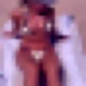 Jolie Malika, 36 ans à Sully-sur-Loire - voir sa photo