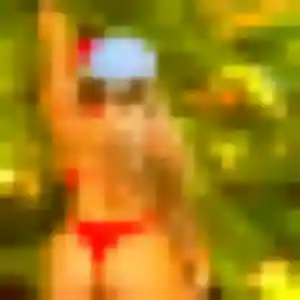 Photo de Ursula à Thyez (42 ans) - rencontre sexe discret