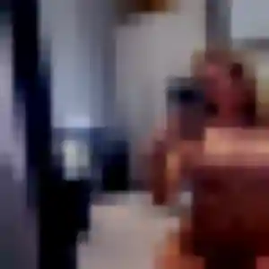 Brune, 35 ans, connectée à Trets pour une rencontre coquine
