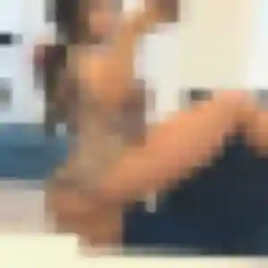 Joanne, femme de 34 ans veut rencontre sexe à Val-de-Moder