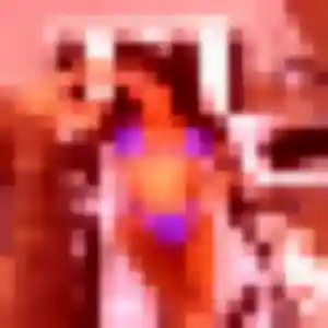 Photo de Juliette à Val-de-Reuil (42 ans) - rencontre sexe discret