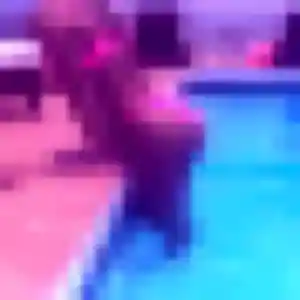 Photo sexy de Wilhelmine, 28 ans à Val-de-Reuil - plan discret