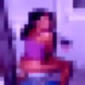 Photo de Nora à Valenciennes (44 ans) - rencontre sexe gratuit