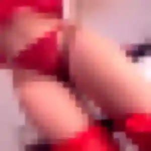 Elvire, 23 ans, connectée à Vendargues pour une rencontre coquine