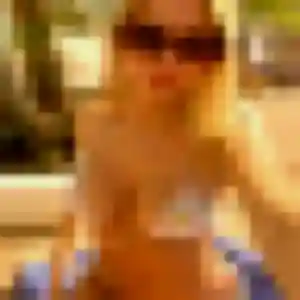 Tiffany (28 ans) à Vétraz-Monthoux attend une rencontre ce soir
