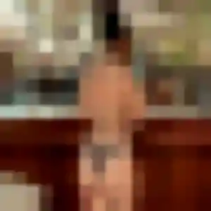 Anne-Sophie, 25 ans, connectée à Ville-d'Avray pour un rencontre sexe